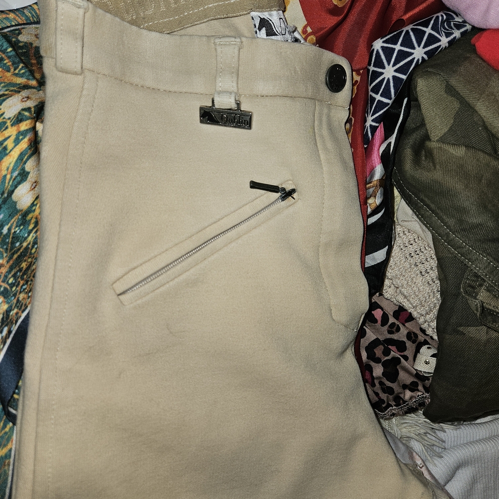 2 Pair Riding Breeches Size 28 And 26 Regular - Picture 5 of 16
